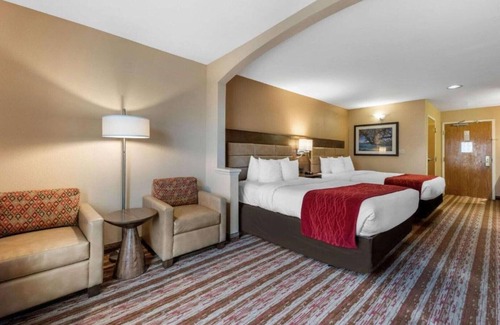 Morgan Hill Casa | Enjoy spacious and modern accommodations !!