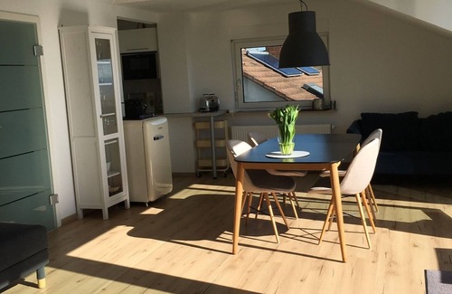 Ueberlingen Apartamento | Disfruta de la hermosa vista del lago! Luminoso y moderno apartamento de 60 m2