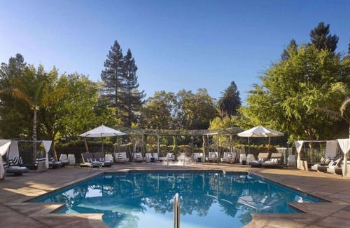 Santa Rosa Casa | Enjoy the Bounty of Sonoma from our Room !