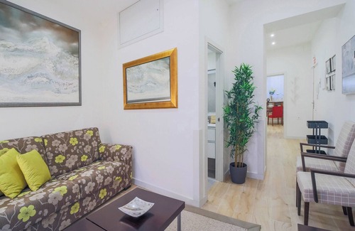 Malasaña Apartamento | Enjoy the center of Madrid! Sharing Co. 2 Bedroom Apartment