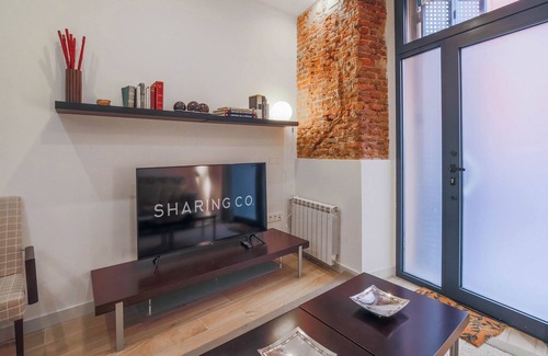 Malasaña Apartamento | Enjoy the center of Madrid! Sharing Co. 2 Bedroom Apartment