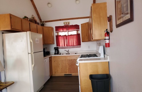 Pillager Cabina | Enjoy the Fall Colors from our "Lake Home", perfect spot for a quiet retreat