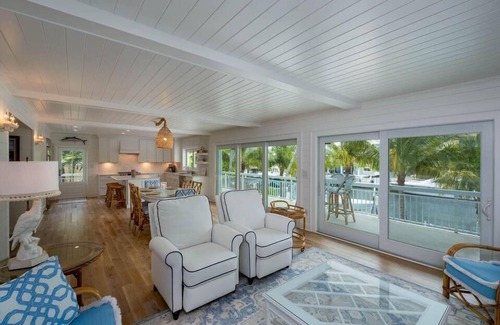 Venetian Shores Casa | Enjoy the good life in the perfect Islamorada Home!