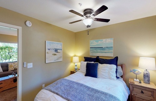 Kings Beach Condominio | Enjoy the Lakeview! Complex centrally located in Kings Beach, right on the Lake!