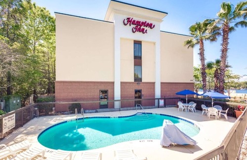 Niceville Casa | Enjoy the outdoors by the Rocky Bayou
