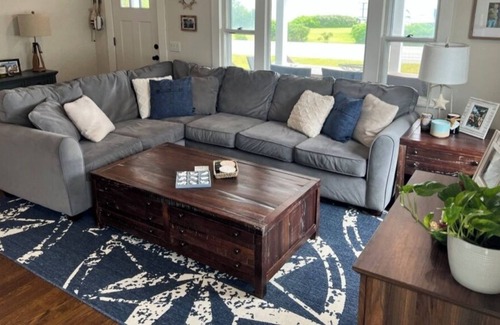 York Harbor Cabaña | Enjoy the relaxing views at Oceanview Cottage