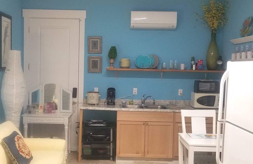 Jacksonville Beach Apartamento | Enjoy the Suite Life 4 Blocks to the Ocean