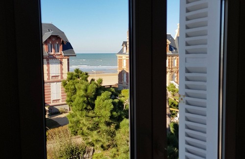Houlgate Apartamento | ENJOY THE UNIQUE EXPERIENCE OF BELLE EPOQUE VILLAS!