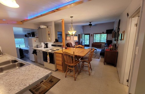 Kingsley Casa | Enjoy theTraverse City area lakes, rivers, wineries, trails and seclusion here!