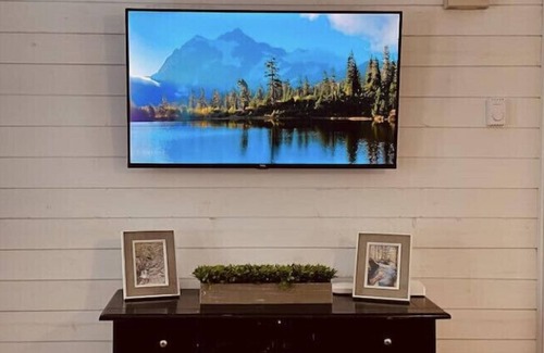 Thornhurst Casa | Enjoy This Arrowhead Lake Dog Friendly Ranch