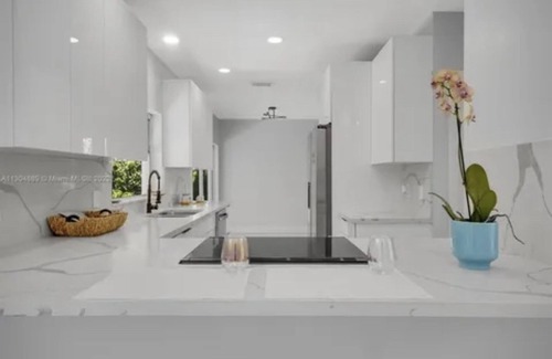 Coral Springs Casa | Enjoy this luxury 3bedroom 2 1/2 bathroom