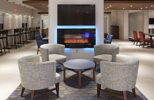Roseville Casa | Enjoy Well-Furnished Retreat! Free Breakfast!