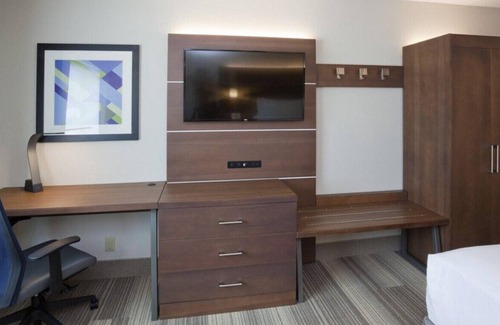 Roseville Casa | Enjoy Well-Furnished Retreat! Free Breakfast!