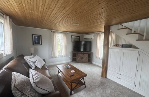 Hampton Falls Casa | Enjoy your own home in Hampton Falls!