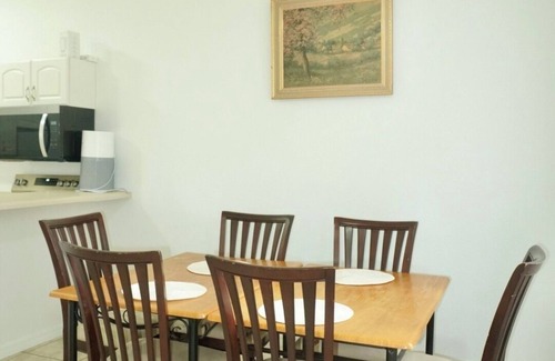 Warm Mineral Springs Condominio | Enjoyable 2-bedroom/2 Bathroom condo with AC in North Port