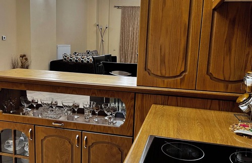 Gjirokaster Apartamento | Enjoyable 3-bedroom apartment 120m square in charming Gjirokastër in the Center