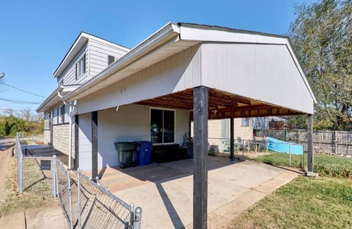 St. Louis Casa | Enjoyable 3-bedroom house with AC in St. Louis