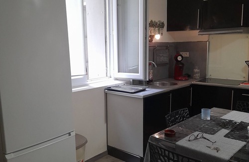 Le Bourg Apartamento | Enjoyable apartment T 2 quiet with WiFi in charming Narbonne