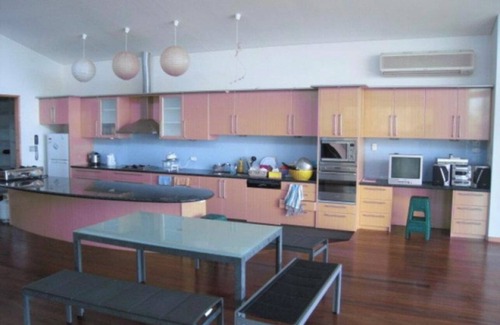 Brisbane Waterfront Casa | Enjoyable house with AC in Russell Island - 3 bedrooms, access to the water.
