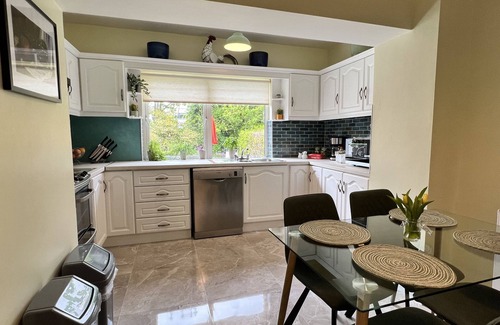 Ennis Casa | Ennis, 4 minute walk to Downtown
