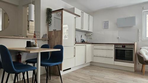 Lohmar Apartamento | Enny Suite Apartment im schönen Rheinland