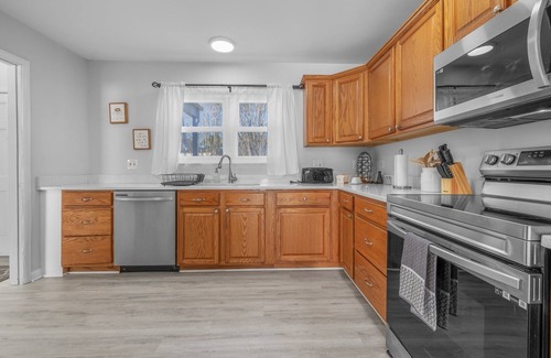 Hampton Casa | Enormous 6 BR Family Style Home By Waterside