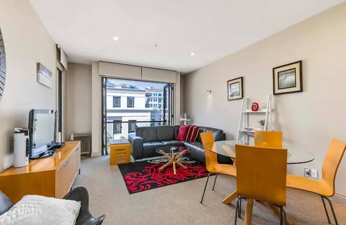 Auckland Central Business District Casa | Enormous One Bedroom Beauty In Cbd! Free Parking