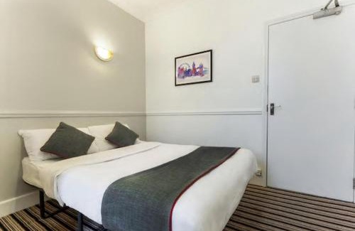 Warwick Hotel | Enrico Hotel