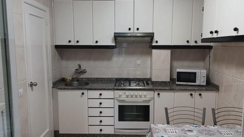Ourense Apartamento | Enseñanza