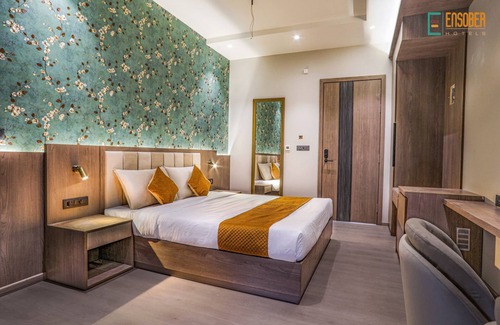 Nainital Hotel | Ensober Kainchi Dham