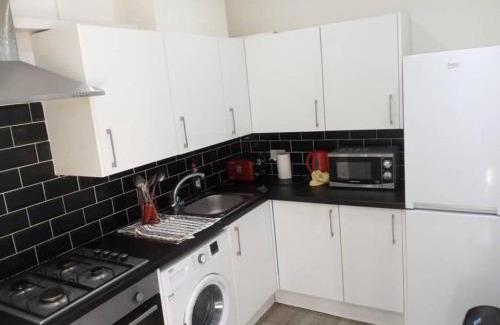 Burnley Casa | Ensuite Double-bed (H1) close to Burnley city centre