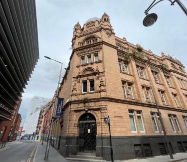 Leicester City Centre Casa | Ensuite Private Room in Central Stylish Flat