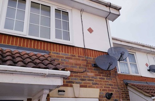 Southall Broadway Casa | Ensuite Room Near Beautiful River