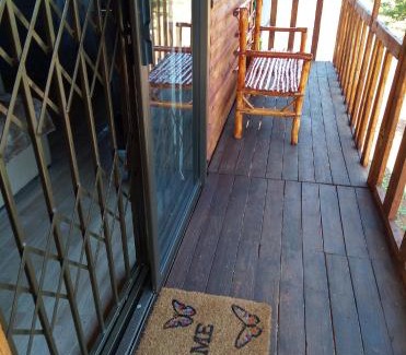 Ethekwini Cabina | Entendeni Lodge SelfCatering