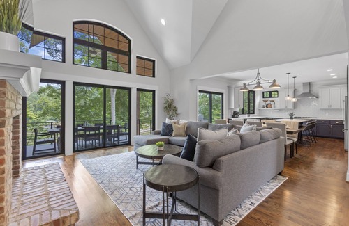 Lake Norman of Catawba Casa | Entertain, Enjoy Friends and Family - amazing amenities inc hot tub!