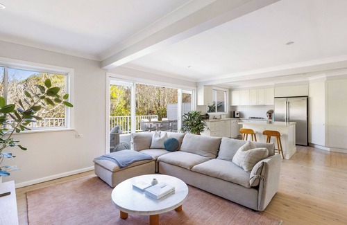 Seaforth Casa | Entertainers delight 3 bedroom house with pool and fire pit