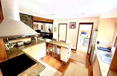 Bateau Bay Casa | ¡Gran casa familiar para su escapada a la costa central!