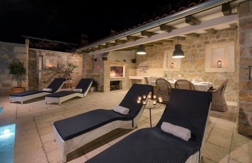 Murvica Villa | Enticing Sunset Villa With Magnificent Sea ViewS