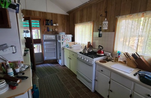 Maberly Cabaña | Entire 2-Acre Island - No other cottages - just you and your family - Crow Lake