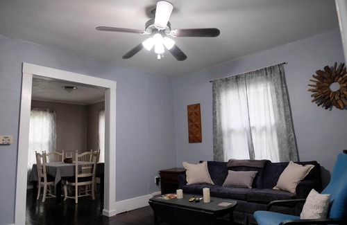 Trenton Casa | Vivienda completa de 2 habitaciones, 1. 5 baños en Trenton