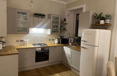 Shawlands Apartamento | Entire 2 bedroom flat. Perfect Cop26.
