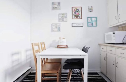 Cote-Saint-Paul Apartamento | Entire 2-BR Cozy Monthly stay Green Line near DT