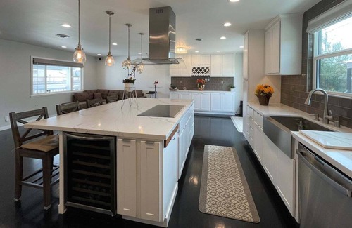 Huntington Beach Villa | Entire 3-bedroom vila with hot tub