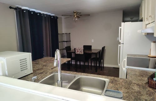 Southbank Casa | Entire 3-bedroom home. Long stay discount
