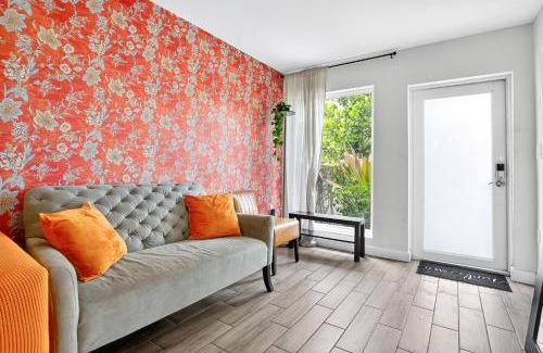 West Little Havana Casa | Entire 3 Bedroom house 10 mins MIA and Downtown