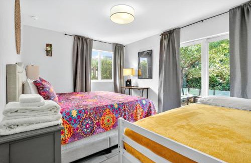 West Little Havana Casa | Entire 3 Bedroom house 10 mins MIA and Downtown