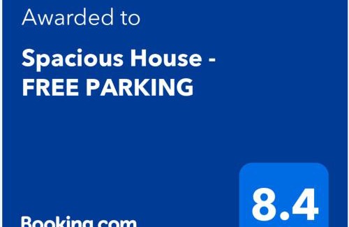 Liverpool Casa | Entire 3 Bedroom House- FREE PARKING