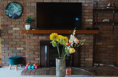 Clifton Springs Casa | Entire 3BR House/Bay Shore Retreat