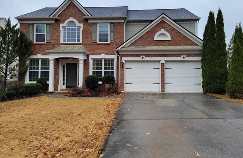 Woodstock Casa | Entire 4-bedroom house in prestigious community of Woodstock