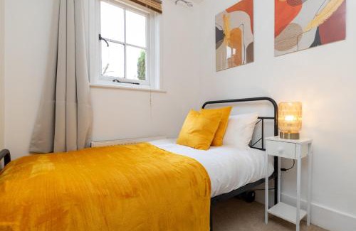 Hatfield Apartamento | Entire 5 Bed House - Contractors, Family's & More - Free Parking